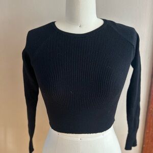 SHEIN Black Ribbed Crop Top